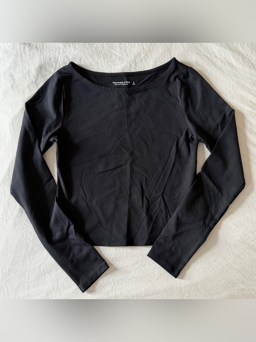 Abercrombie & Fitch Black Long-Sleeve Boat Neck Top size small